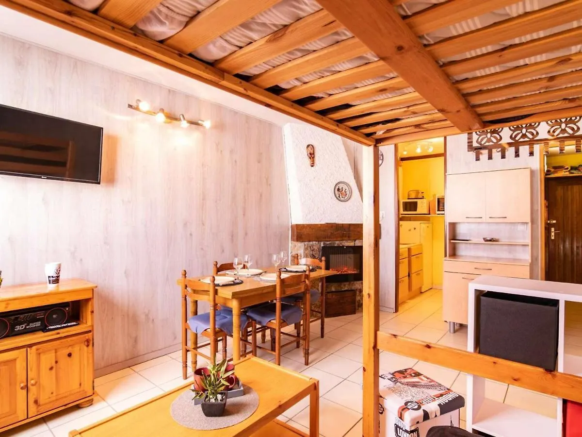 Studio Pour 4 Personnes A Saint Lary Pla D'Adet Avec Cuisine Et Tv - Fr-1-296-370 Apartment Saint-Lary-Soulan